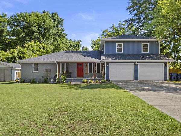 801 N Linden, Cabot, AR 72023