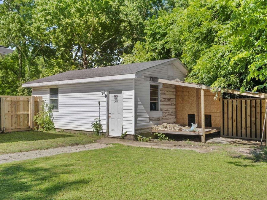 Property Image 38