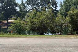 609 Dew Pond Road  photo 4