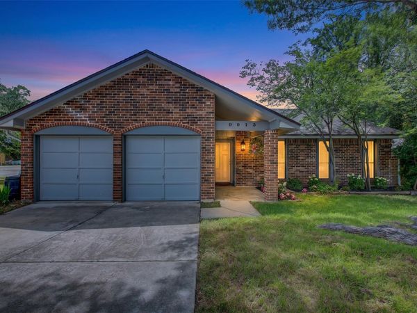 9913 Oak Hollow DR, Austin, TX 78758