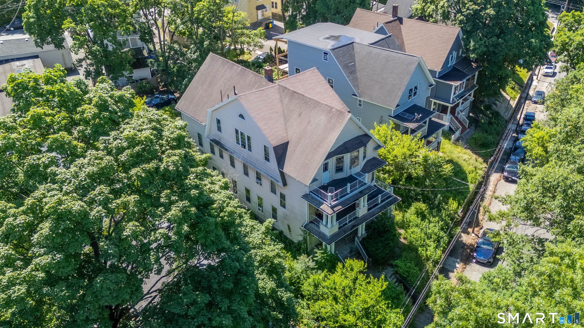 61 Idylwood, Waterbury, CT 06705 Main Photo