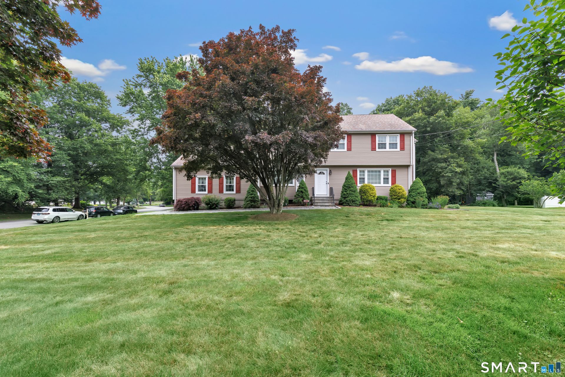 460 Stonehouse, Trumbull, CT 06611 Main Photo