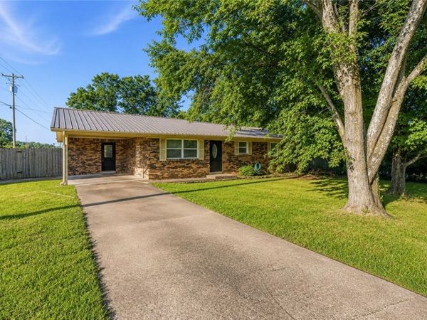 11 Northwood Street , West Fork, AR 72774