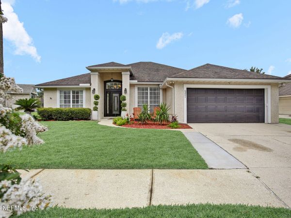 5321 CAMELOT FOREST Drive, Jacksonville, FL 32258