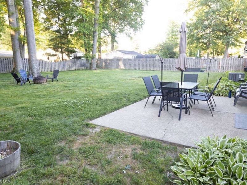 3898 Bryant Drive , Youngstown, OH 44511 Photo 6