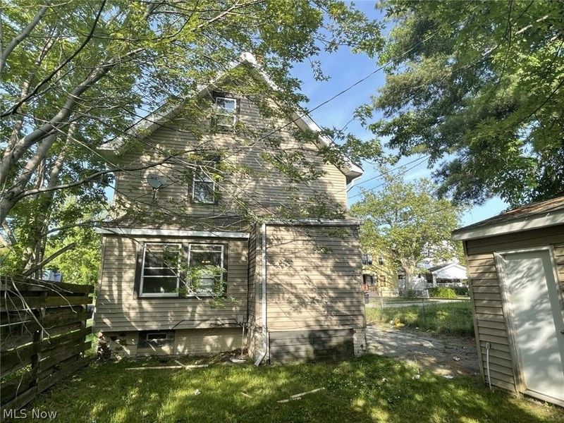 1026 E 148th Street , Cleveland, OH 44110 Photo 2