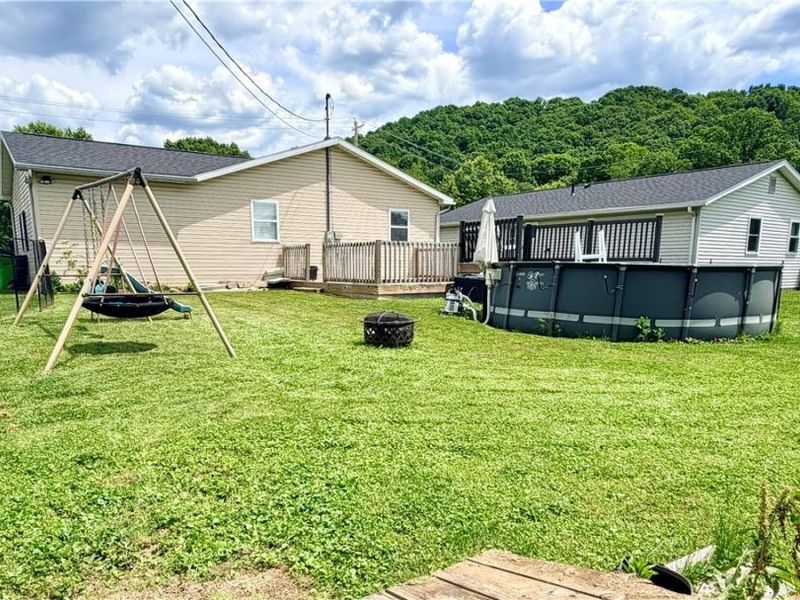 500 Morris Street, Uhrichsville, OH 44683 Photo 13