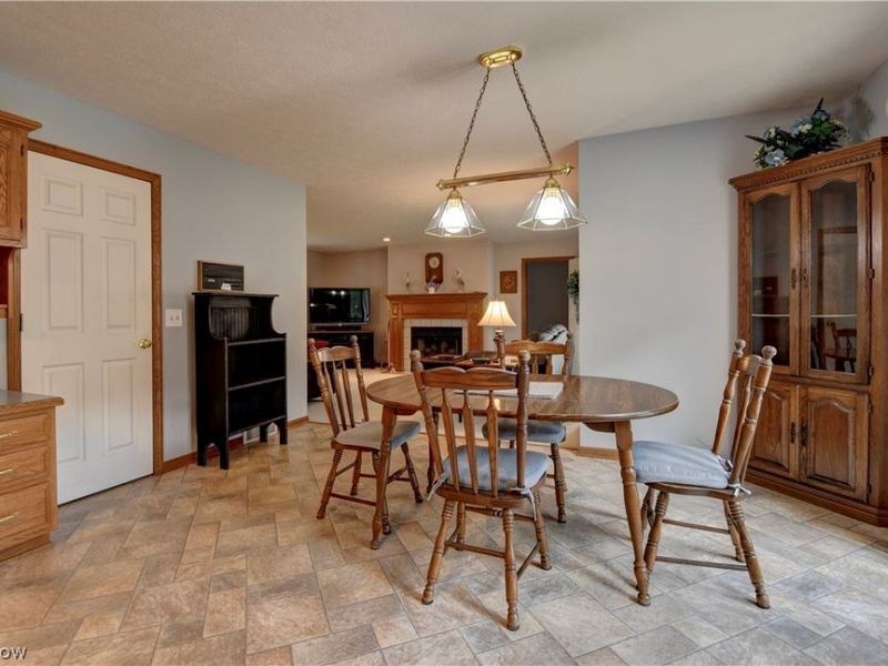 995 Clearview Drive SE, New Philadelphia, OH 44663 Photo 14