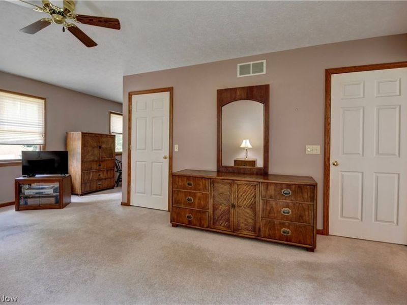 995 Clearview Drive SE, New Philadelphia, OH 44663 Photo 23
