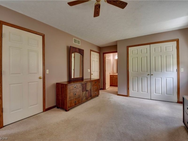995 Clearview Drive SE, New Philadelphia, OH 44663 Photo 24
