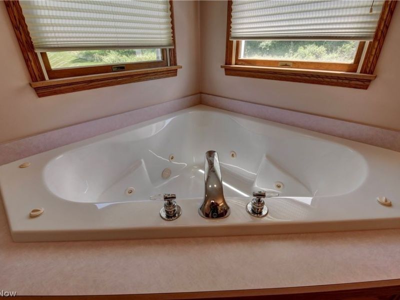 995 Clearview Drive SE, New Philadelphia, OH 44663 Photo 28
