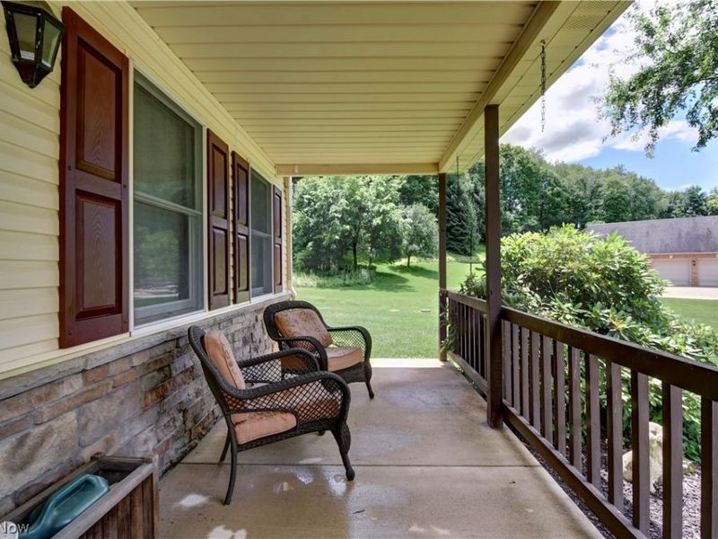 995 Clearview Drive SE, New Philadelphia, OH 44663 Photo 36