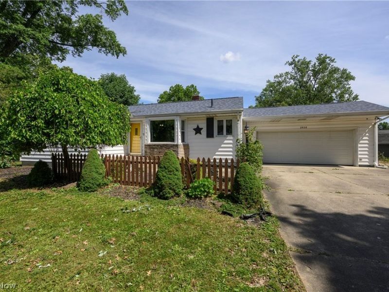 2950 Stanton Avenue NW, Massillon, OH 44647 Photo 2