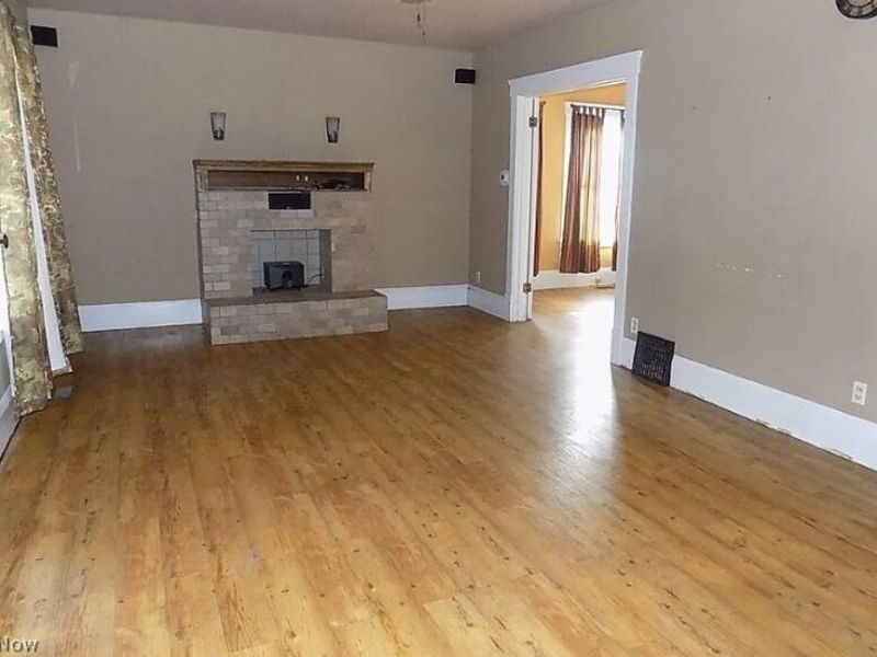 3002 9th Street SW, Canton, OH 44710 Photo 3