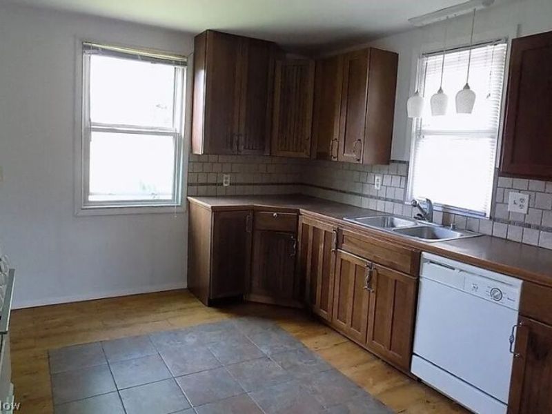 3002 9th Street SW, Canton, OH 44710 Photo 5
