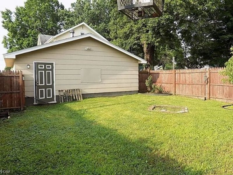 3002 9th Street SW, Canton, OH 44710 Photo 6