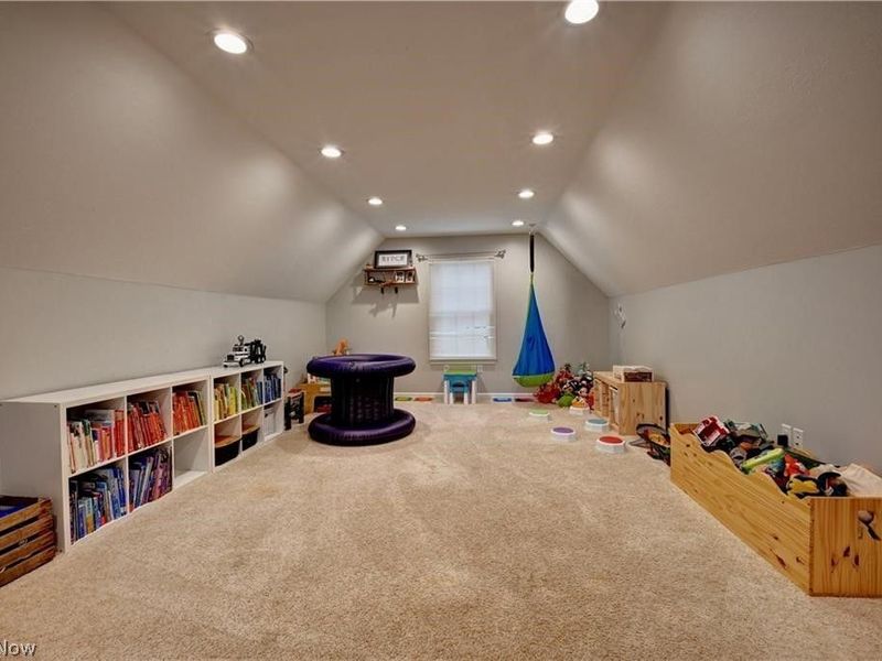 104 Pinedale Drive , Dover, OH 44622 Photo 14