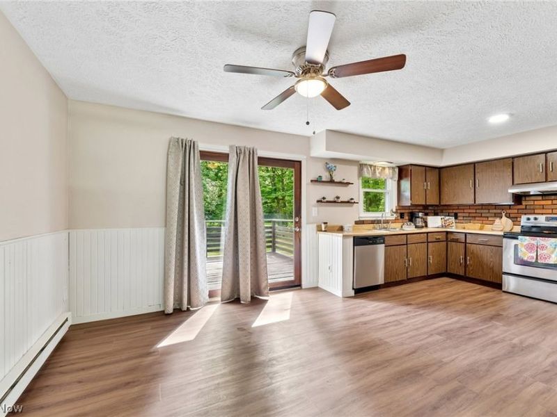 2980 Rosetta Boulevard , Newton Falls, OH 44444 Photo 10