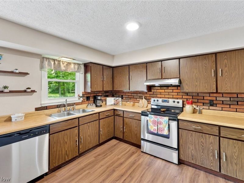 2980 Rosetta Boulevard , Newton Falls, OH 44444 Photo 13