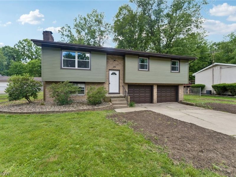 2980 Rosetta Boulevard , Newton Falls, OH 44444 Photo 2