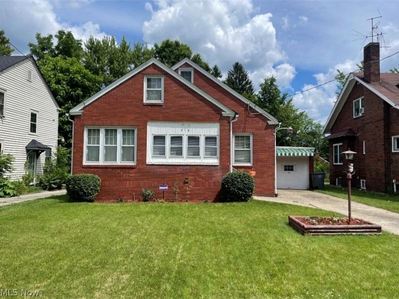 516 Parkcliff Avenue, Youngstown, OH 44511 Photo 3