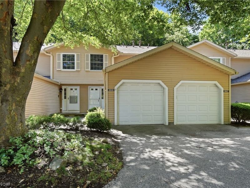 3949 Lake Run Boulevard , Stow, OH 44224 Photo 2