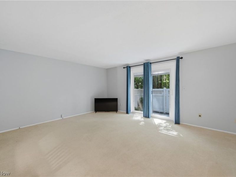 3949 Lake Run Boulevard , Stow, OH 44224 Photo 8