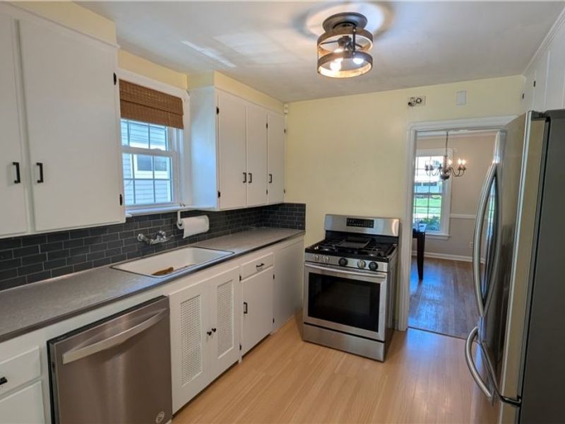 16725 Bradgate Avenue, Cleveland, OH 44111 Photo 12