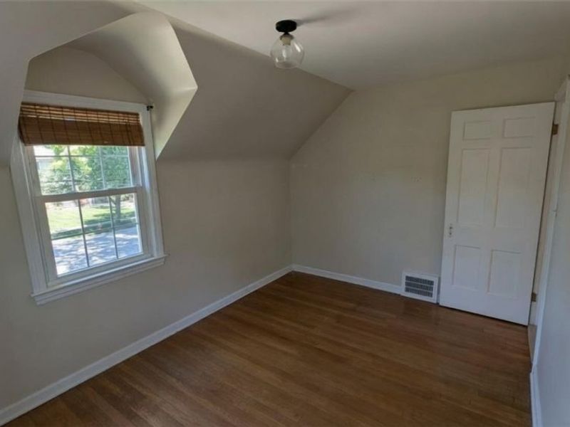 16725 Bradgate Avenue, Cleveland, OH 44111 Photo 18
