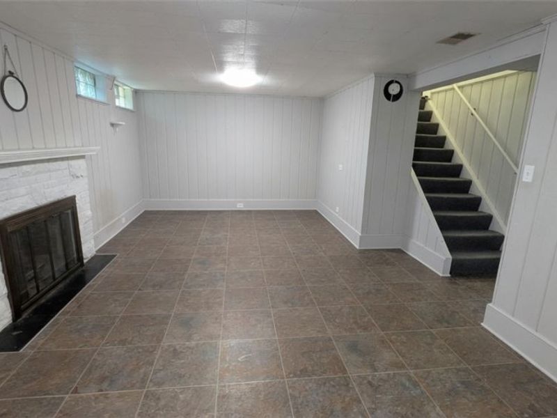 16725 Bradgate Avenue, Cleveland, OH 44111 Photo 20