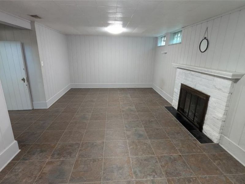 16725 Bradgate Avenue, Cleveland, OH 44111 Photo 21