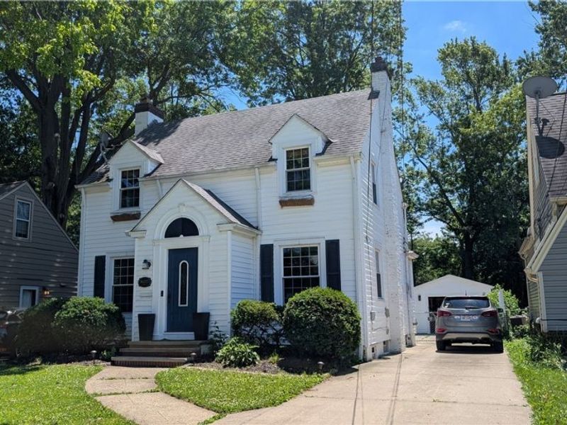 16725 Bradgate Avenue, Cleveland, OH 44111 Photo 3