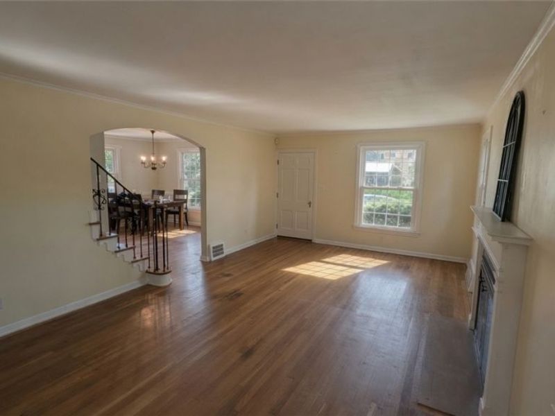16725 Bradgate Avenue, Cleveland, OH 44111 Photo 4