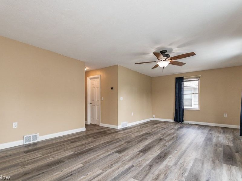 1565 Douglas Road, Wickliffe, OH 44092 Photo 17