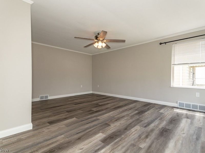 1565 Douglas Road, Wickliffe, OH 44092 Photo 8