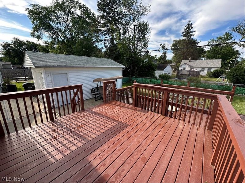 1061 Bell Court , Elyria, OH 44035 Photo 11