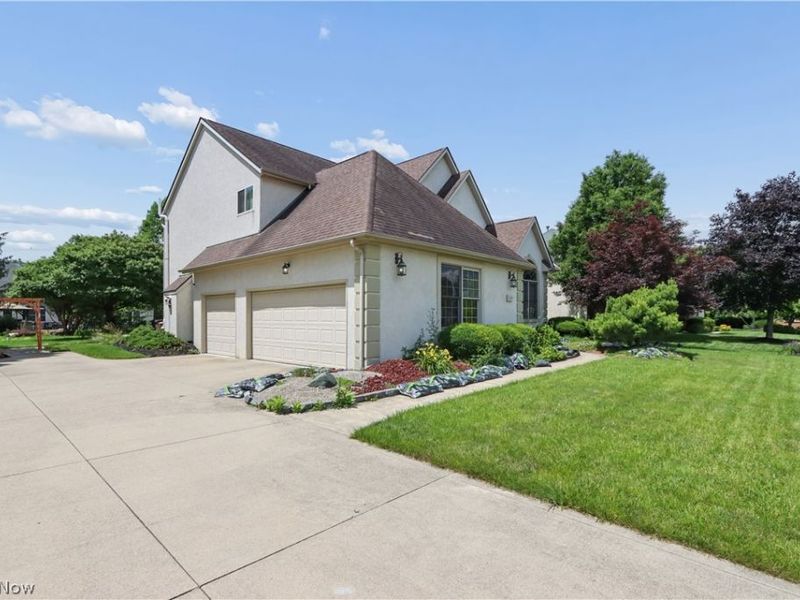 9189 Candleridge Street, Pickerington, OH 43147 Photo 3