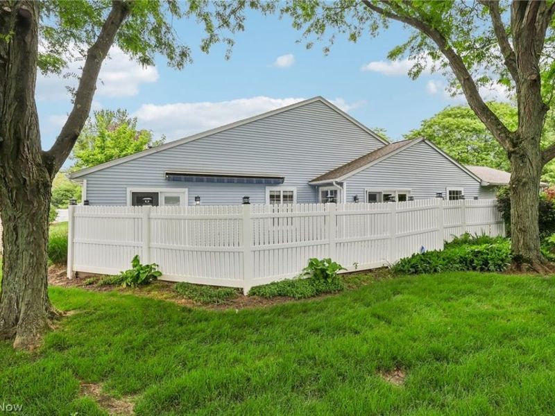 838 Lynnhaven Lane , Akron, OH 44313 Photo 40
