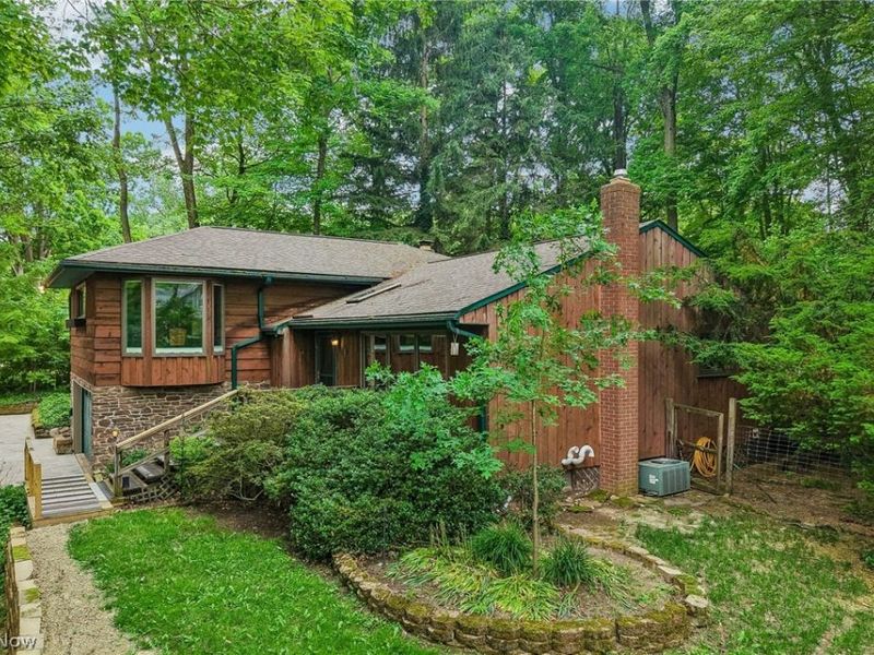 884 Dogwood Terrace , Copley, OH 44321 Photo 5