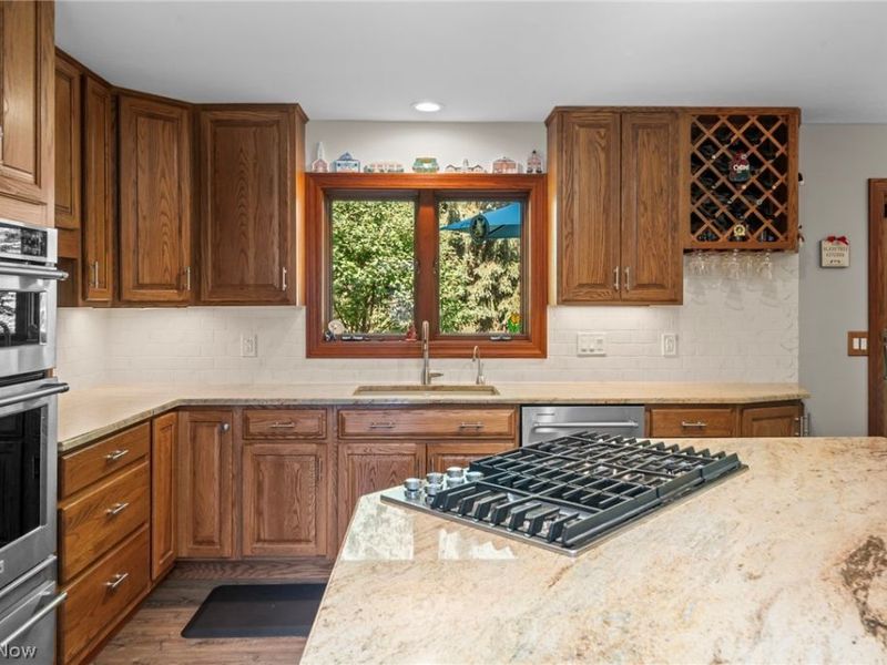 6670 Beechwood Drive, Independence, OH 44131 Photo 11