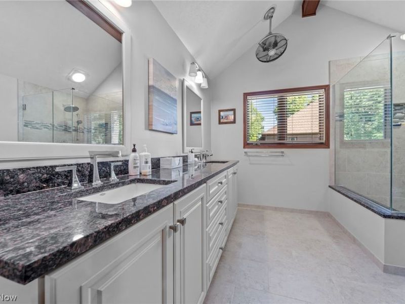 6670 Beechwood Drive, Independence, OH 44131 Photo 24