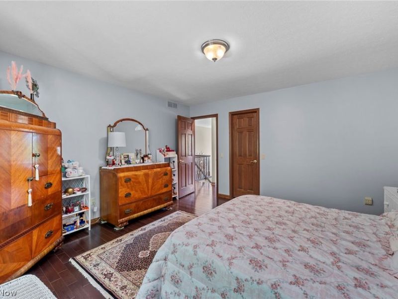 6670 Beechwood Drive, Independence, OH 44131 Photo 32