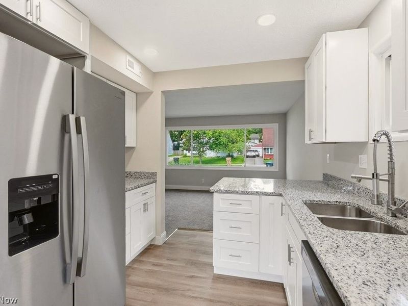 1757 Windsor Street, Cuyahoga Falls, OH 44221 Photo 12