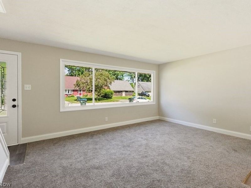 1757 Windsor Street, Cuyahoga Falls, OH 44221 Photo 3
