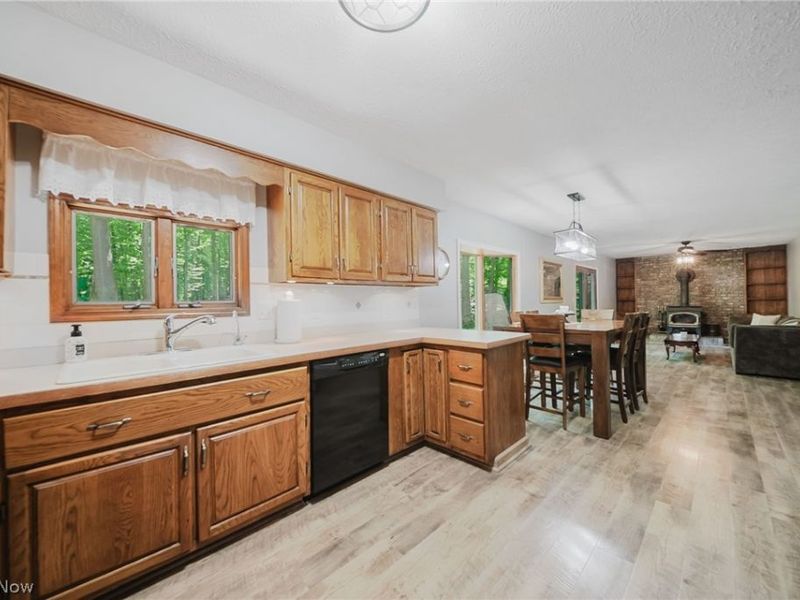 4879 Boneta Road , Medina, OH 44256 Photo 8