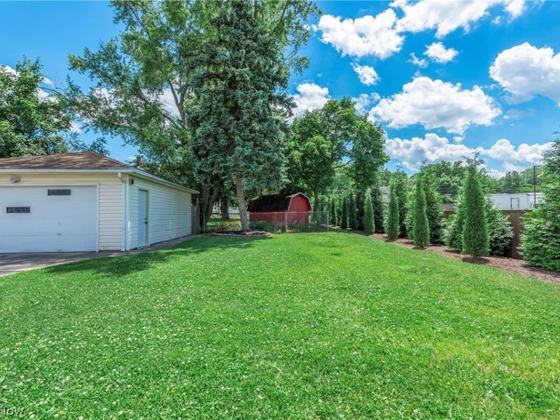 3323 Wales Avenue, Parma, OH 44134 Photo 39