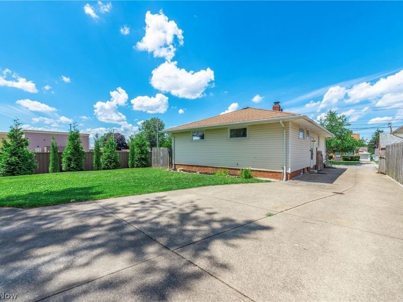 3323 Wales Avenue, Parma, OH 44134 Photo 40