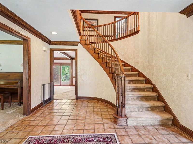33328 Allenbury Drive, Solon, OH 44139 Photo 17