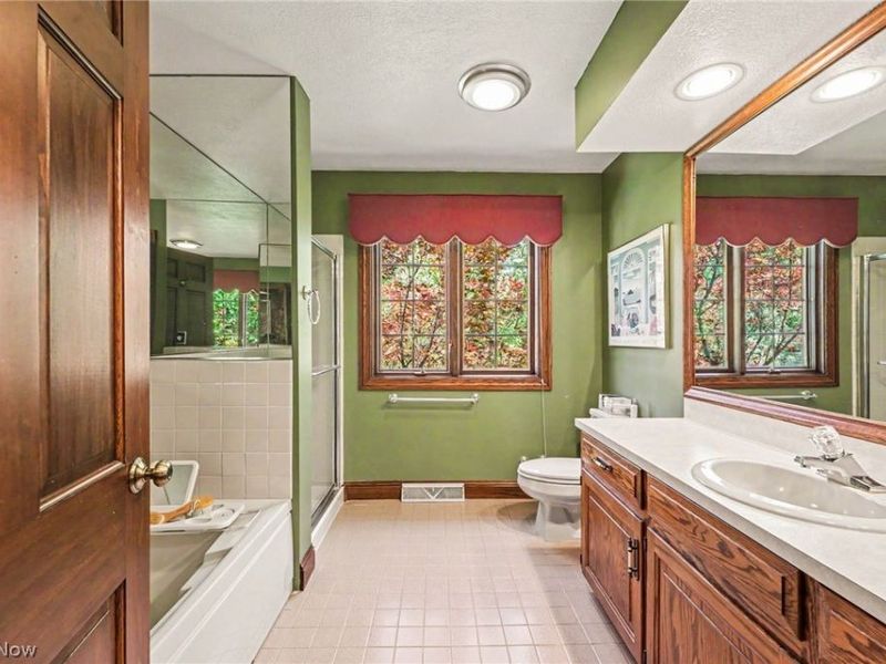 33328 Allenbury Drive, Solon, OH 44139 Photo 22