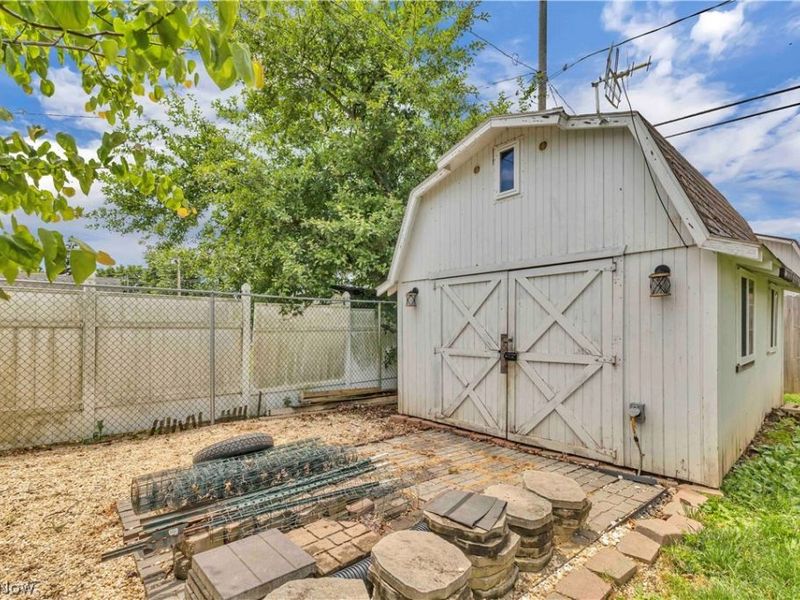 1227 Manor Avenue SW, Canton, OH 44710 Photo 23